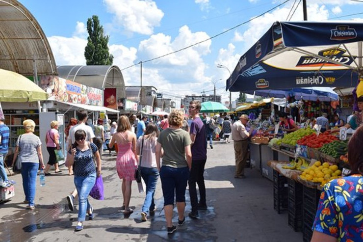 Azərbaycanlını  bazarda   öldürdülər