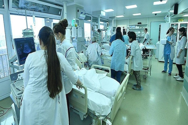 Bakıdakı marketdə kütləvi zəhərlənmənin SƏBƏBİ AÇIQLANDI - YENİLƏNİB 