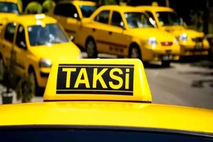 Taksi sürücüsünün maşınını əlindən alıb görün nə etdi? -  BAKIDA 