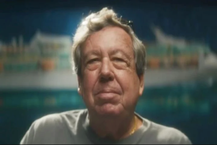 Bu təqaüdçü 23 ildir gəmidə yaşayır - SƏBƏB 