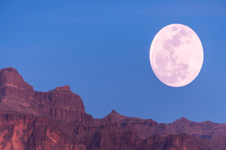 Bu gün Super Ay müşahidə olunub