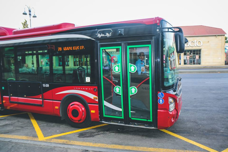 Bakıda bu dəfə də 67 avtobus gecikir