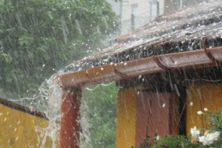 Yağıntılı və küləkli hava şəraiti nə qədər davam edəcək?