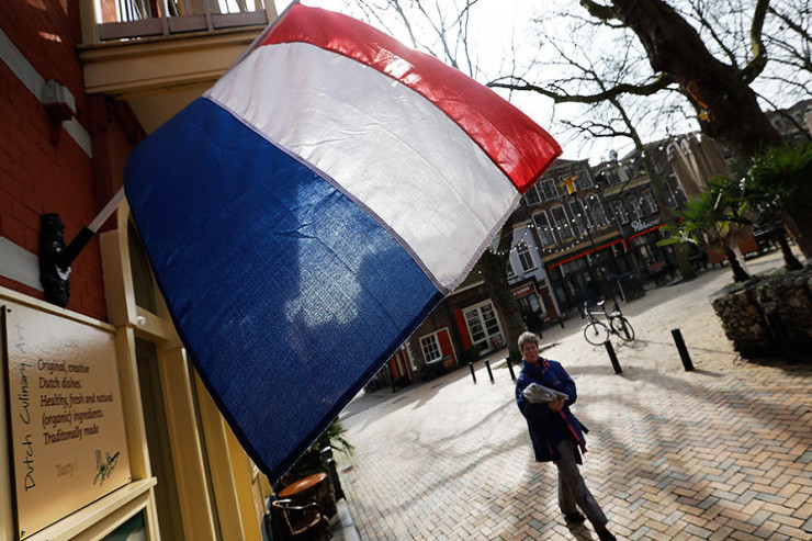 Hollandlar ukraynalı qaçqınlardan imtina etdi - SƏBƏB 