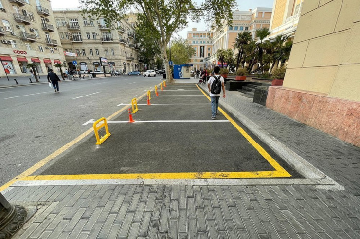 Kinematoqrafçılar İttifaqının parklanmasına görə bələdiyyə sədri CƏRİMƏLƏNDİ  - YENİLƏNİB 