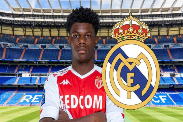 “Real” ikinci transferini açıqladı