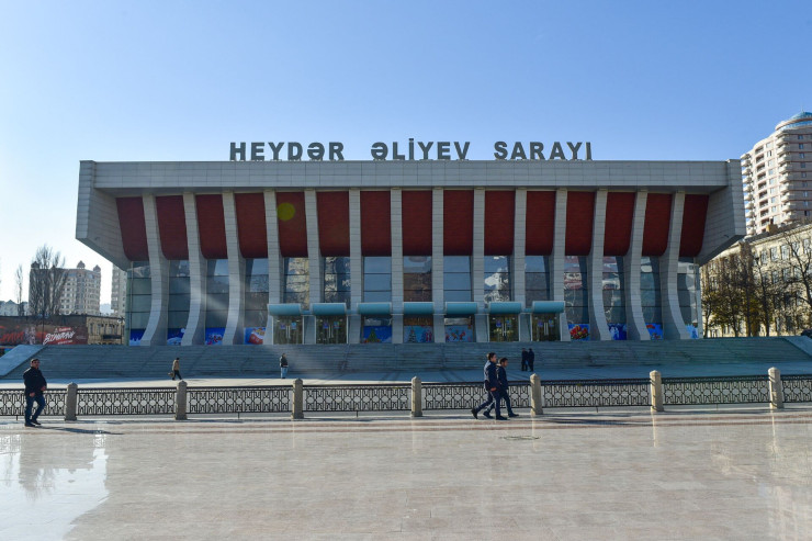 Heydər Əliyev sarayının direktoru işdən çıxarıldı -  FOTO 