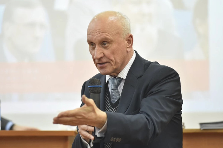 Gennadi Burbulis