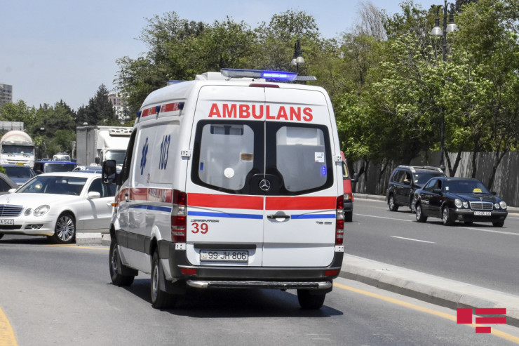 Azərbaycanda FACİƏ : Hamilə qadın təcili yardım maşınında...