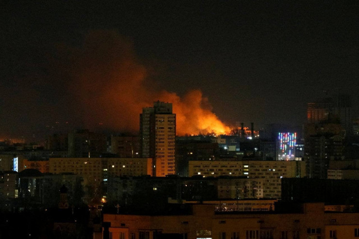 Rusiya ordusu Xarkov və Volnovaxada hücumu bərpa etdi