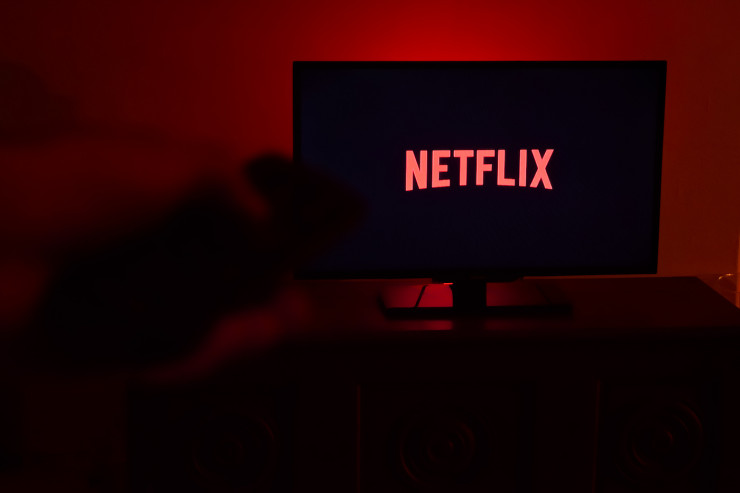 "Netflix"  Rusiyada fəaliyyətini dayandırdı 