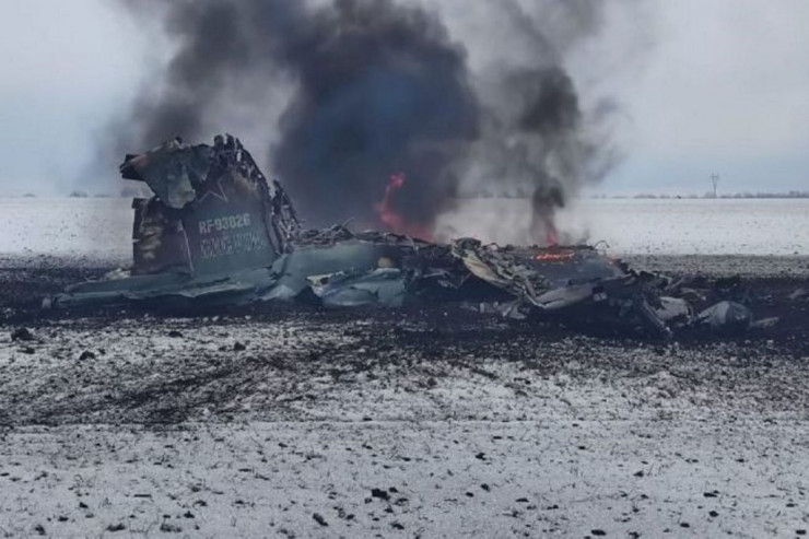 30 helikopter, canlı qüvvə və texnika: Ukraynada  Rusiyanın aviabazası   məhv edildi