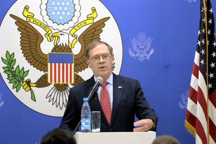 "Putin müharibəni seçdi, biz Ukraynanın yanındayıq" -  ABŞ səfiri  