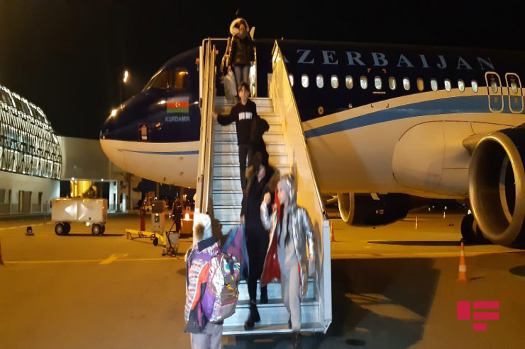 Ukraynadan təxliyə olunan daha 184 nəfər Bakıya  GƏTİRİLDİ  