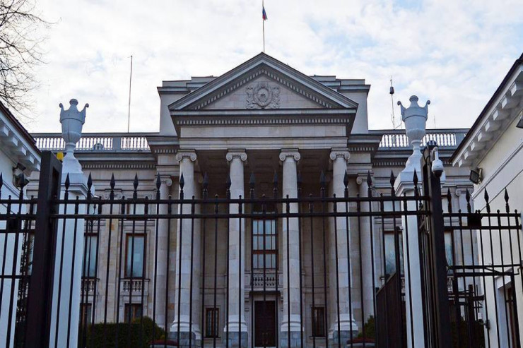 Rusiyanın bu ölkədəki səfirliyi  bağlana bilər  