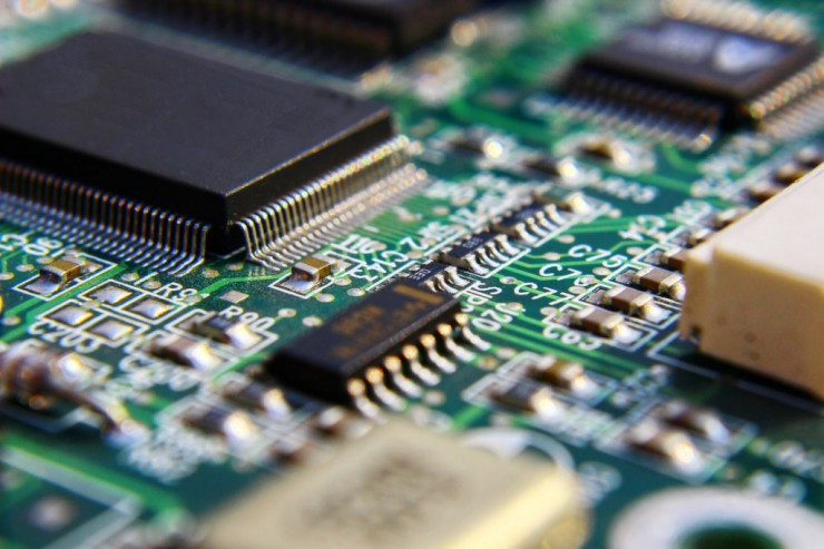 Bu ölkə Rusiyaya elektronika ixracını qadağan etdi