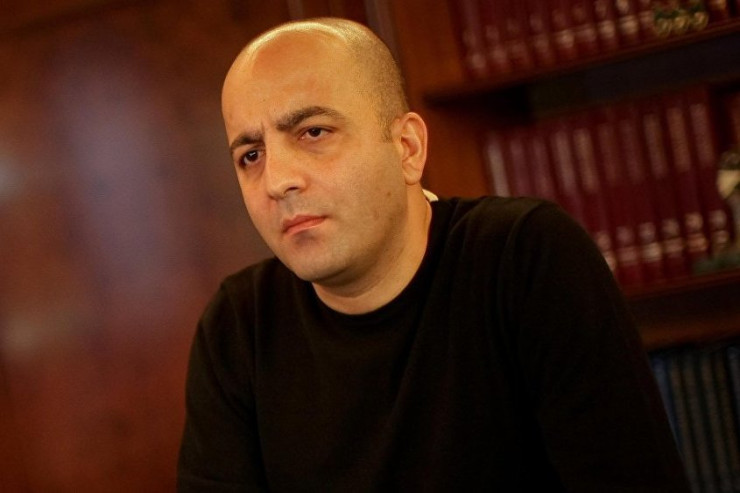 Mübariz Mənsimov niyə bilmədiklərini danışır?