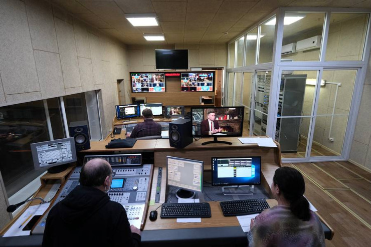 Sanksiya növbəsi  televiziyalara  çatdı