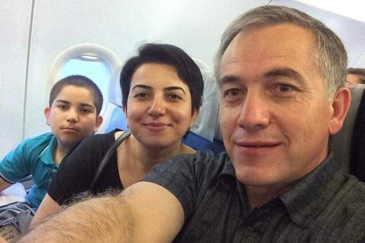 Saleh Rüstəmov əfv olundu