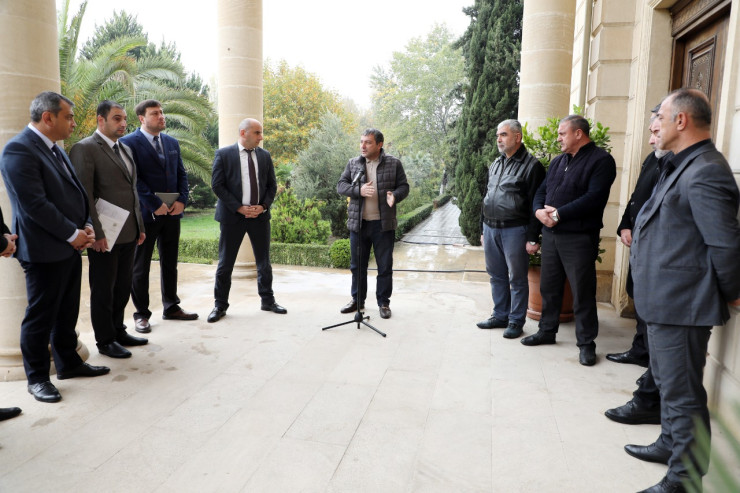 Sahibkarlarla sayca 50-ci görüş Yevlaxda