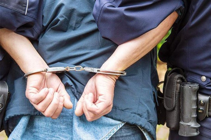 Bir gündə axtarışda olan 77 nəfər TUTULDU 