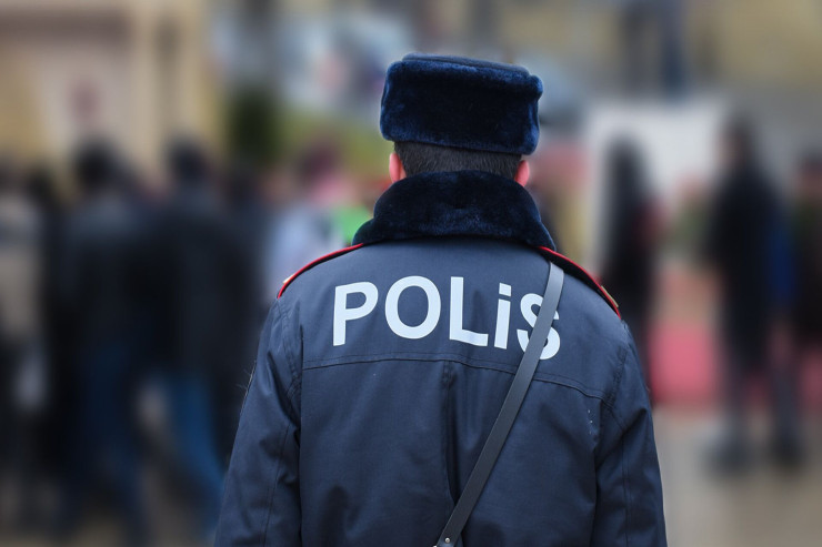 Bakıda polis ticarət mərkəzlərinə, marketlərə  bu elanı vurdu 