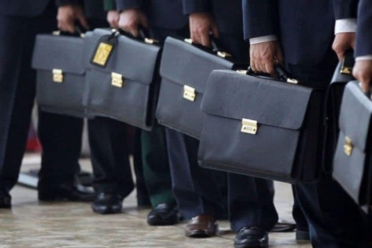 Partiyaların yerli təşkilatlarından bu  tələb olunmayacaq 