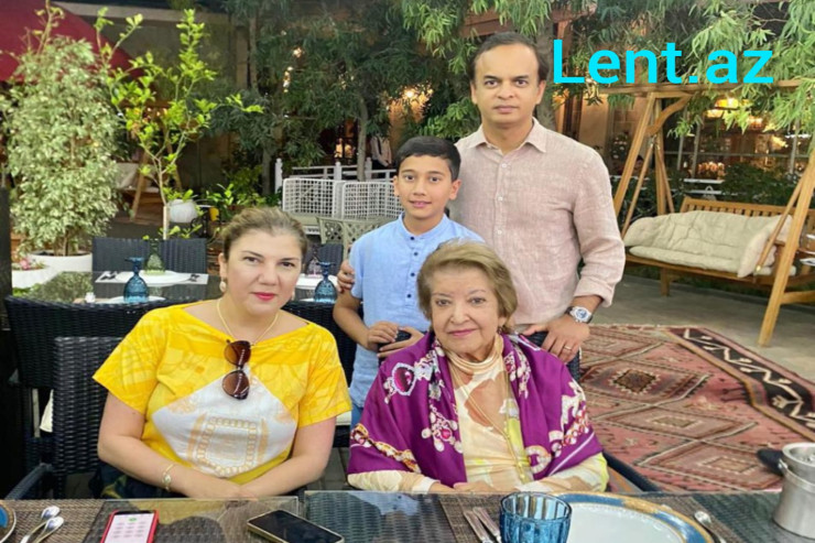 “Bakıya bileti görəndə gözünə işıq gəldi” - Ruhəngiz Qasımovanın qızı Lent.az-a danışdı 