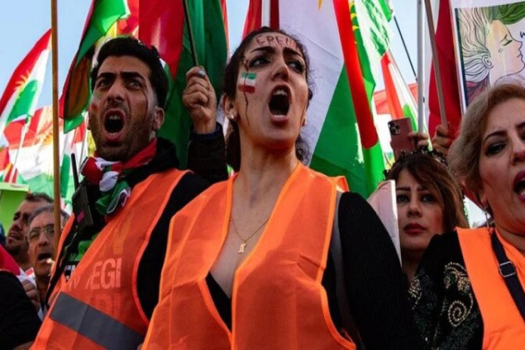 Almaniyada İrana dəstək nümayişi: 80 000 nəfər... 