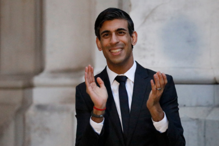 Britaniyanın yeni baş naziri seçildi