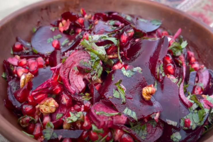  Narla hazırlanan   dadlı və vitaminli SALAT –  Lent.az-ın mətbəxində  