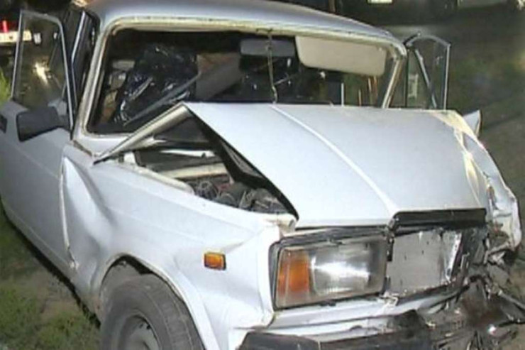 Yevlaxda "07" divara çırpıldı: ölənlər var 