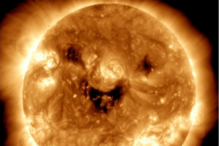 Günəşin  “güldüyünü”   görmüşdünüz?