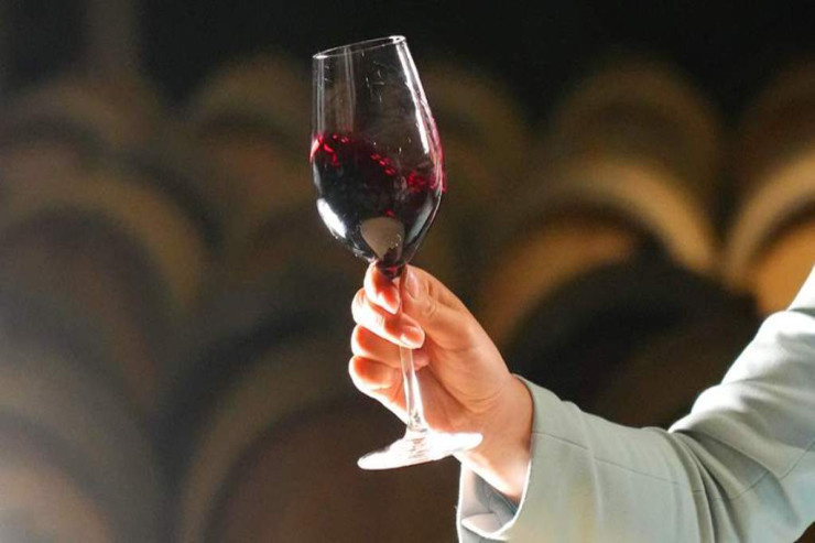 Niyə şərab  qadınlar üçün təhlükəlidir? 