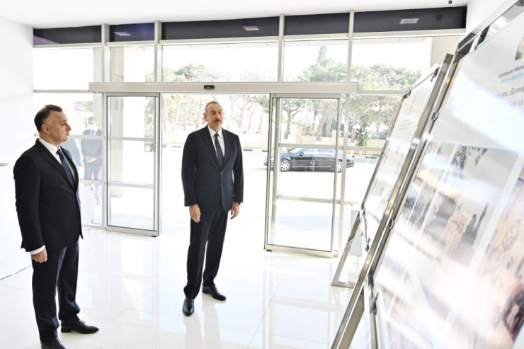 Prezident İlham Əliyev Bakıda açılışlarda