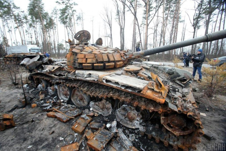  Moskvanı qorumalı   olan tank ordusu Xarkovda məhv edildi