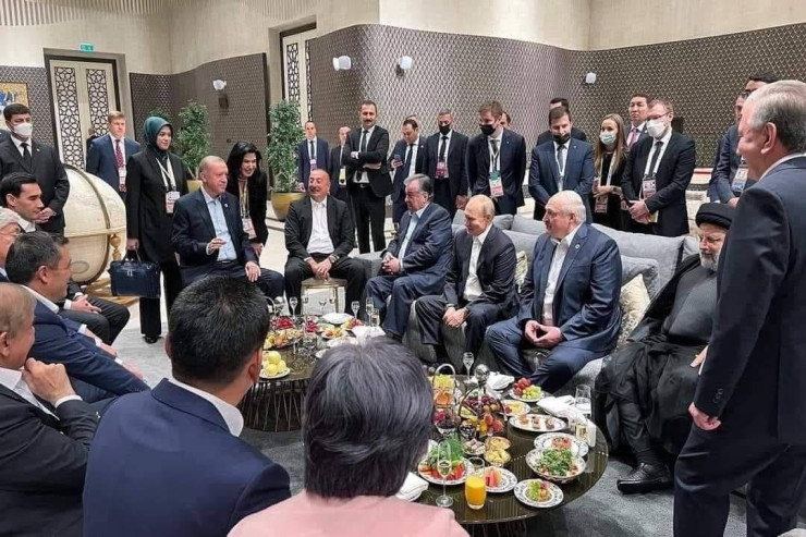 Ərdoğanın Səmərqənddə liderlərlə fotosu  GÜNDƏMDƏ 