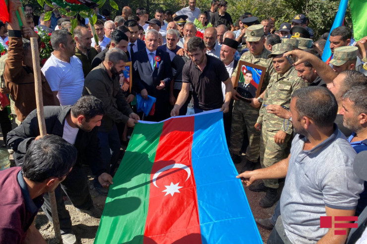 Şəhid Məftun Əhmədzadə Tərtərdə dəfn edildi - FOTO 