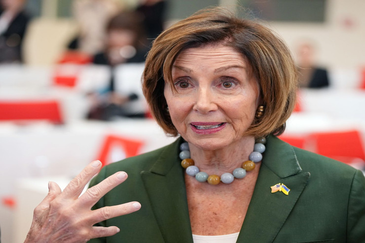 Nensi Pelosi