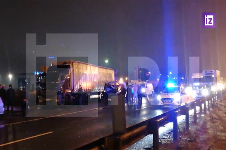 “Gelandewagen”i nömrəsiz   sürdü, üç maşına dəydi, bir nəfər öldü - VİDEO 