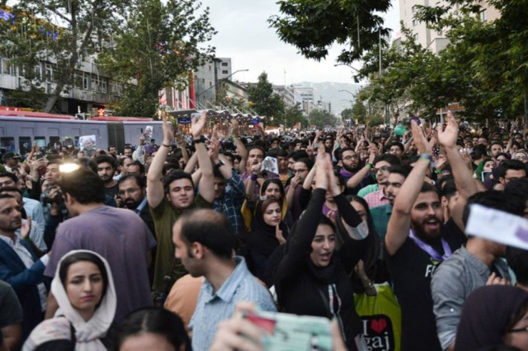 İranda etiraz aksiyaları davam edir: "Təbriz ayaqda!  Azadlıq, ədalət.."