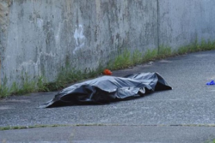 Bakıda DƏHŞƏTLİ QƏTL:  əmisini öldürüb küçəyə atdı