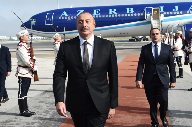 İlham Əliyev Bolqarıstana gedib