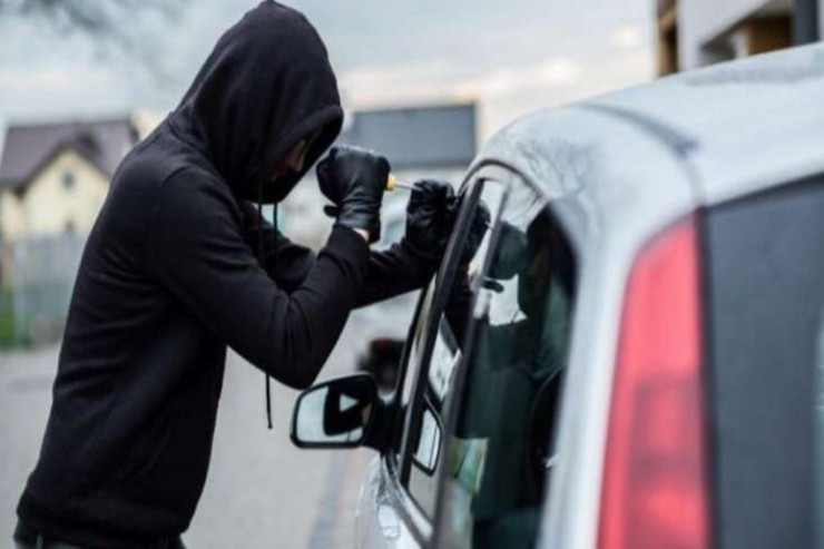 Azərbaycanda 160-dan çox maşın qaçırılıb - RƏSMİ 