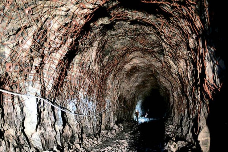 Mədəndə partlayış oldu, 7 nəfər öldü