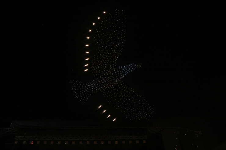 Bakıda min dron havaya qalxdı - FOTO 