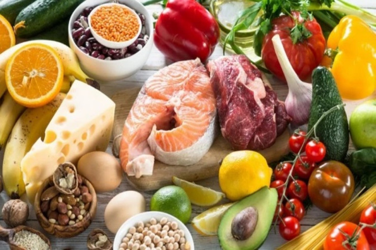 Hansı qidalar sağlamlığa zərərdir?   – Diyetoloq açıqladı