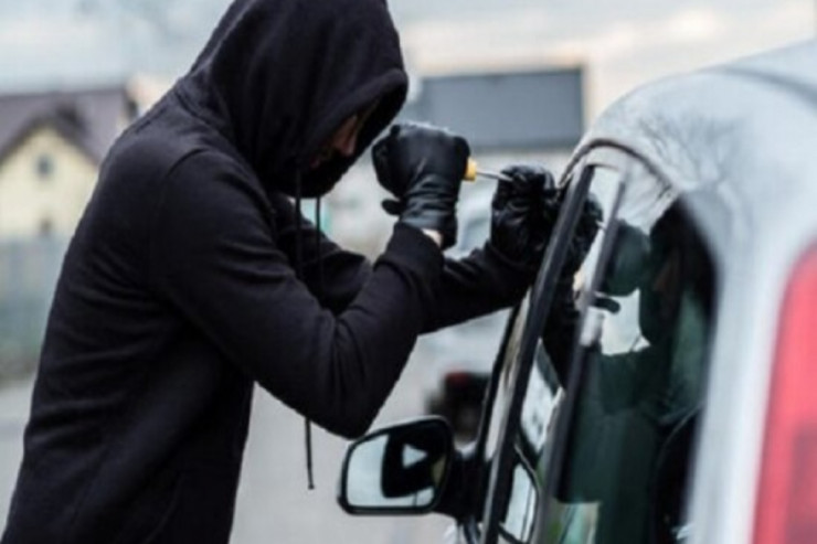 Avtomobil qaçıran şəxs saxlanılıb  