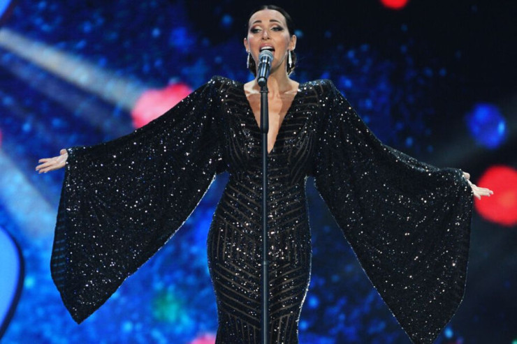 Alsu: “Daimi səfərlər ana və arvad roluna uyğun gəlmir”