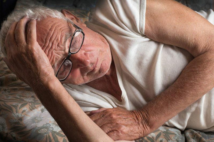 Yaşlılar hansı temperaturda rahat yata bilər?